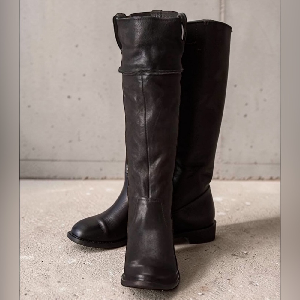 Frye Shirley Artisan Knee High Black Boots. Size 7.5. Comes With Box and Tags. - Picture 4 of 12